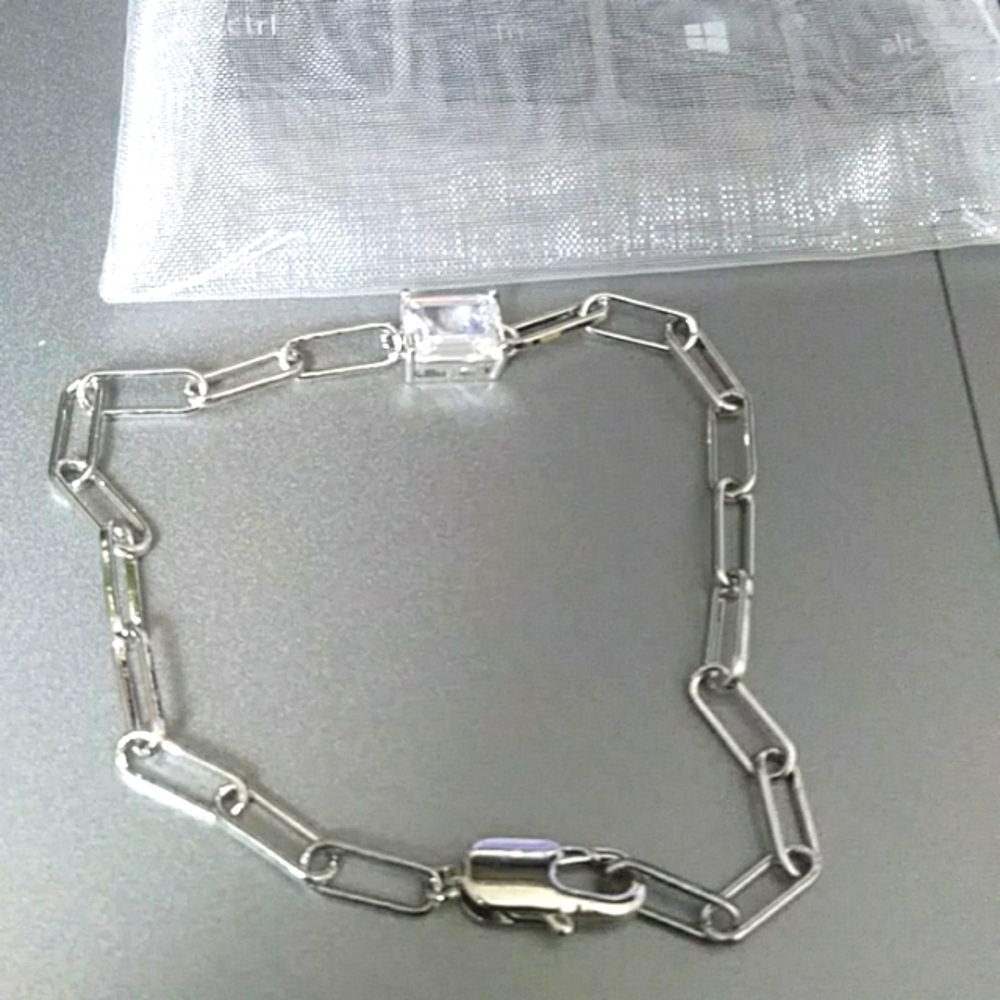 NWOT Emerald Cut Solitaire Bracelet